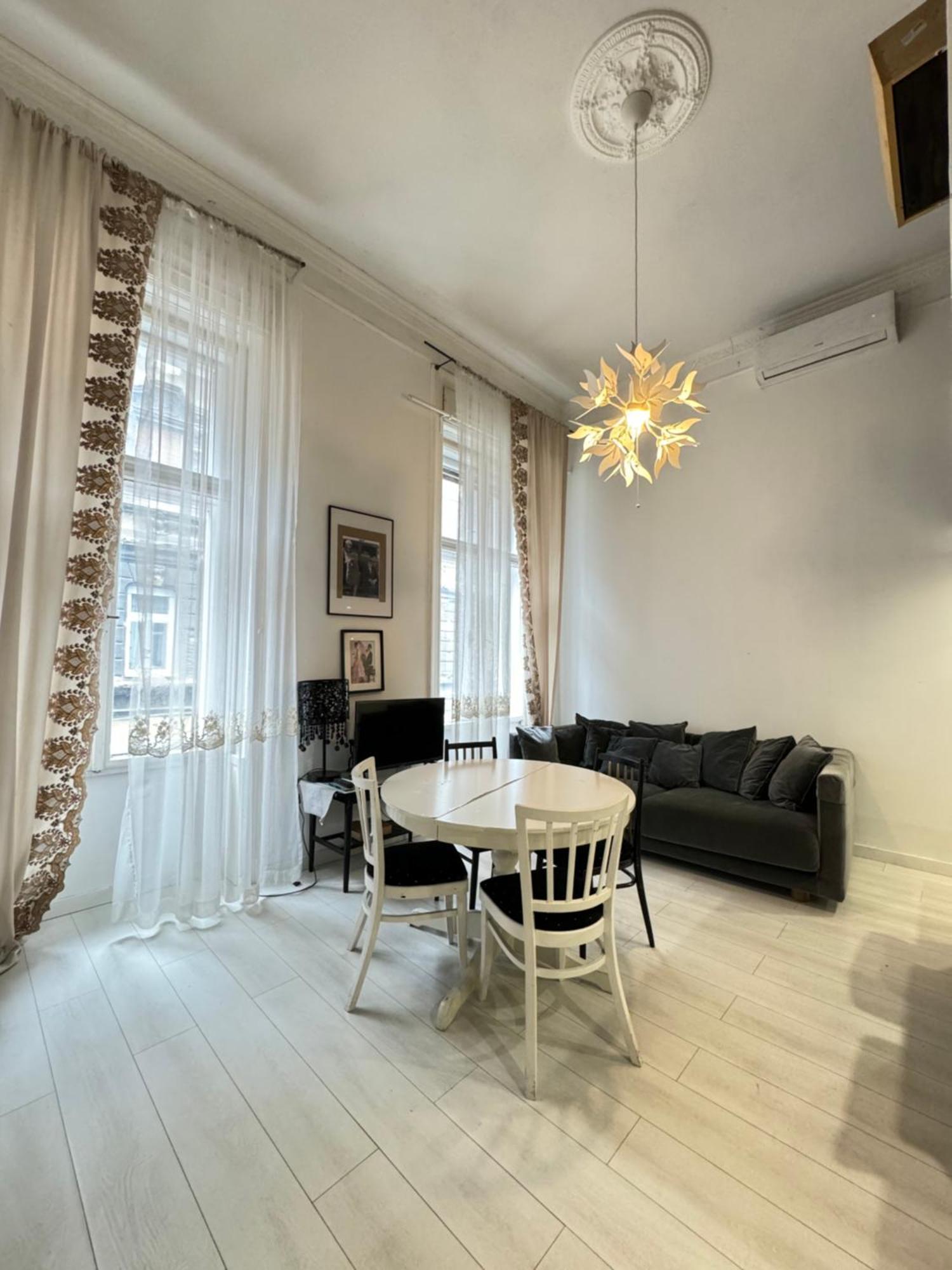 4 You Apartment Budapest Exterior photo